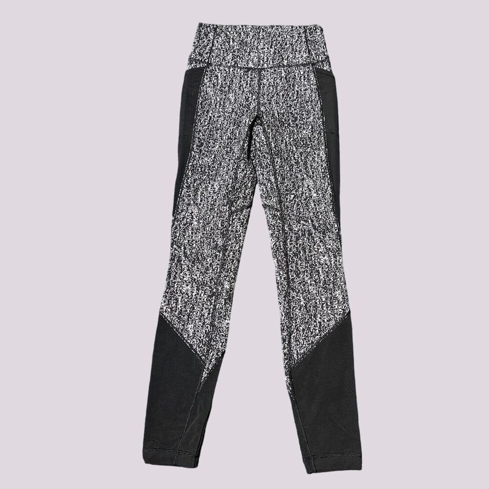 Lululemon Fit Physique Leggings Black White Full Length Mesh Panel Size 2